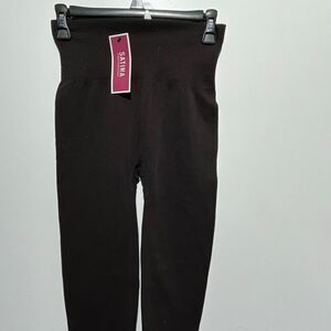 SATINA Women's Black High Waist Stretch Shaping Leggings One Size‎ NWT